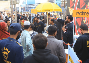 realme C75 Sets New Sales Records with Its Waterproof Promise